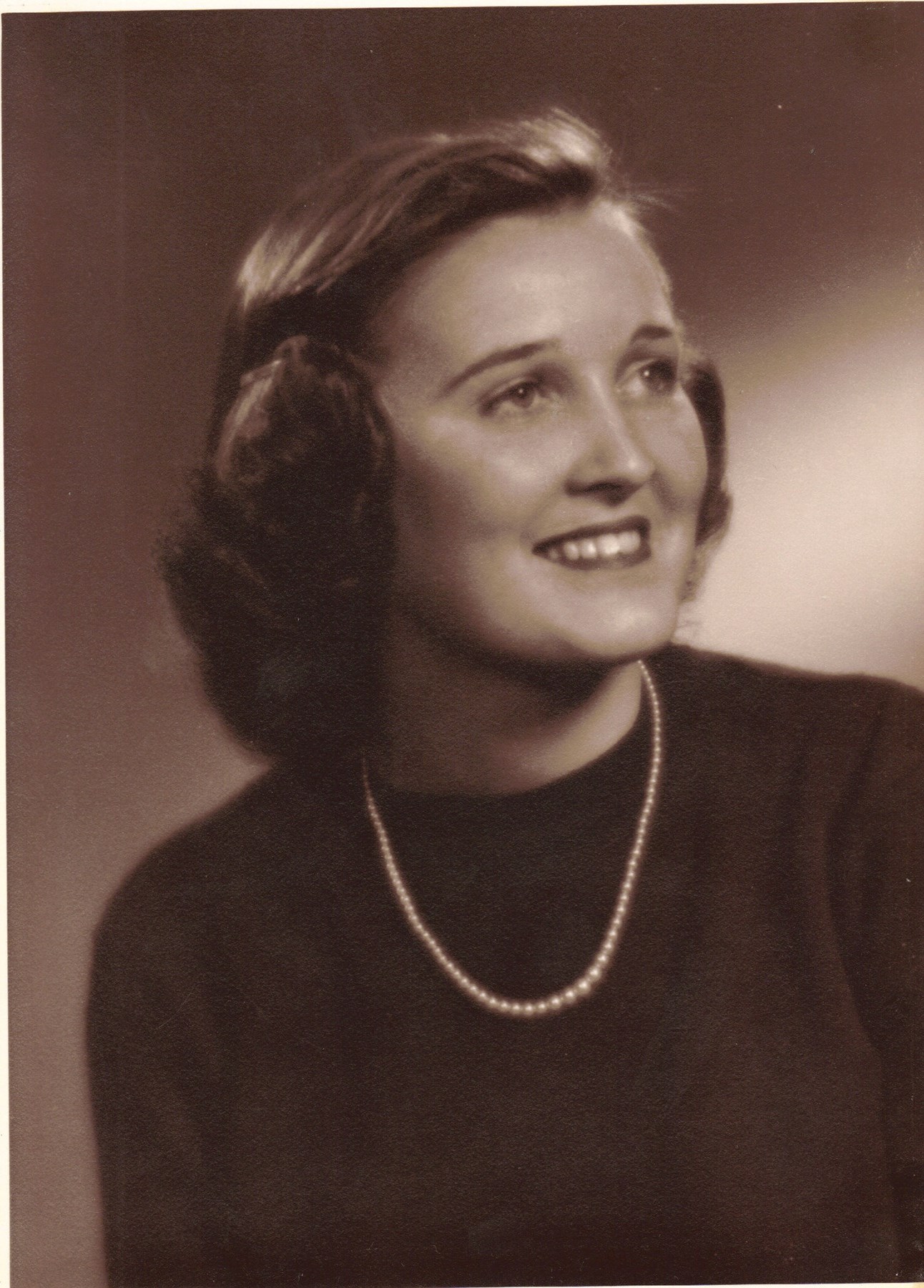 Obituary of Mavis Mae Peterson