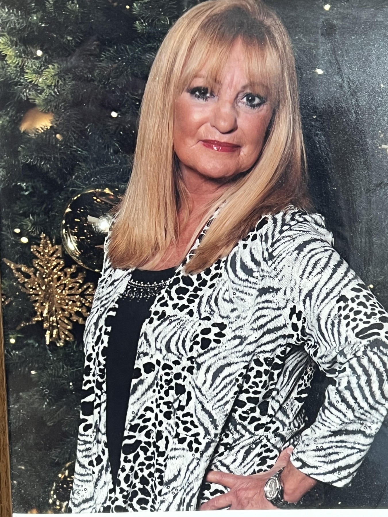 Obituary of Janet Ellen Holzman