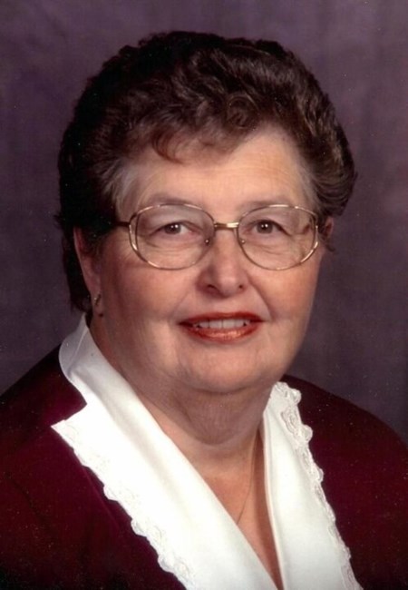 Obituario de Mary Elizabeth Hall McIntyre