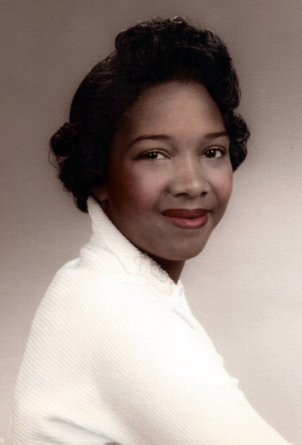Obituary of Connealia May Johnson