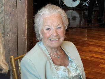 Obituary of Evelyn LoPresti