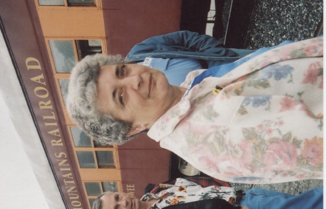 Obituary of Karen Lee Marchmon