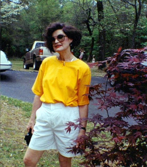 Obituario de Lucy M. Collins