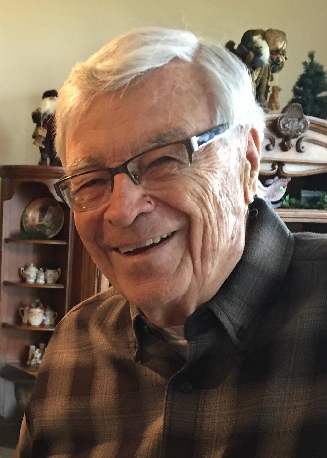 Obituary of Forrest Malcolm Borden