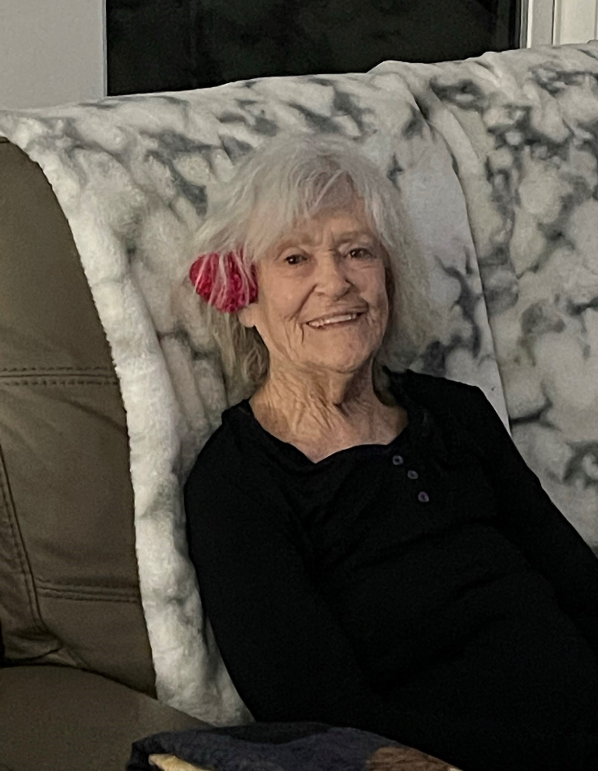 Obituary of Carolyn Hassan