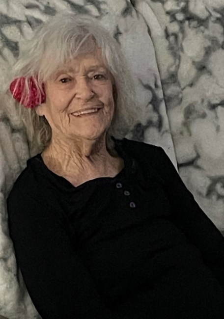 Obituary of Carolyn Hassan