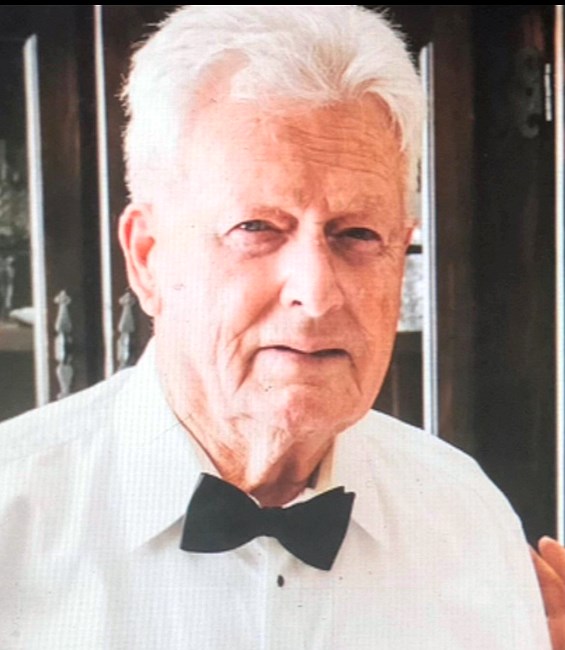 Obituario de Michael F. Mooney