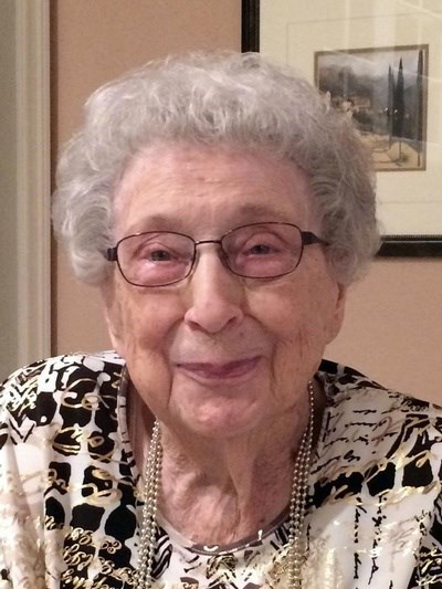 Obituario de Gladys Lorraine Thompson