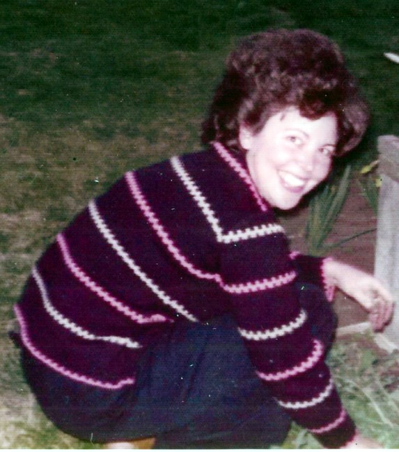 Obituary of Joan Dee Bassett