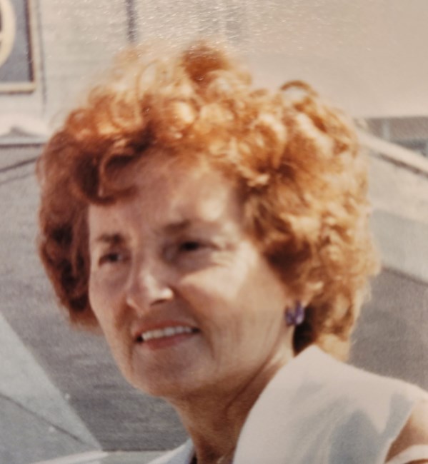 Obituary of Davina "Dinah" Smith Dalziel