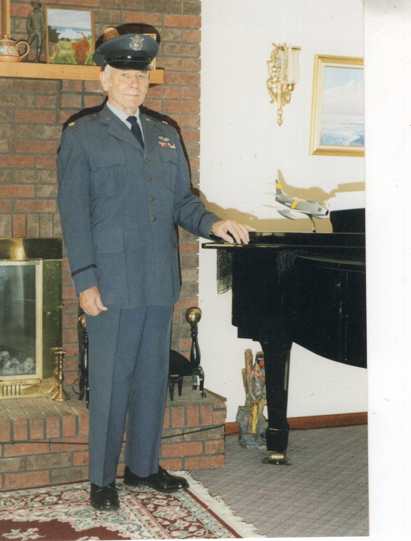 Avis de décès de Gordon Ray Toland