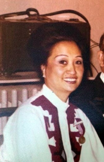 Obituary of Erlinda de Leon Gaston