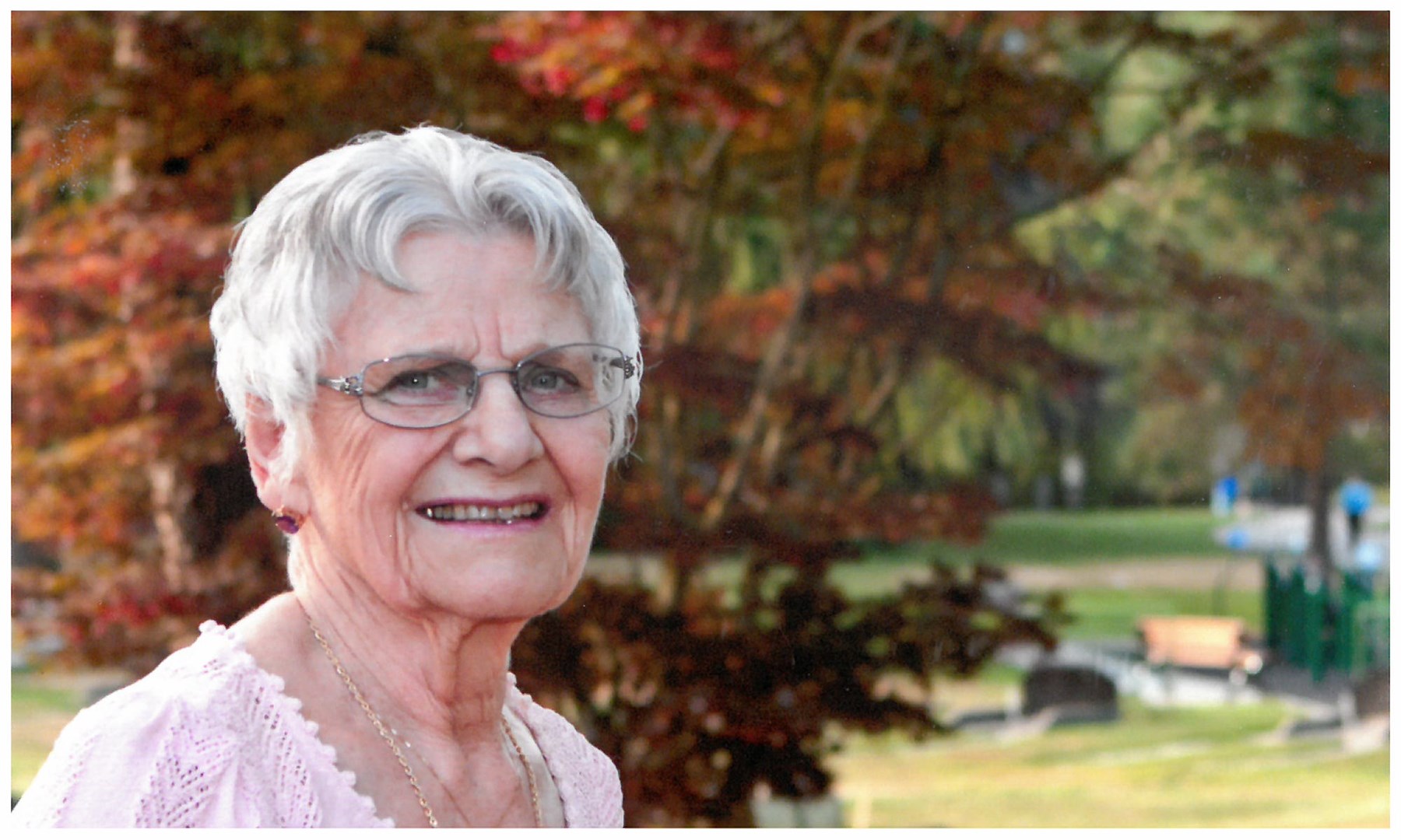 Obituario de Henrietta Helen Hellyer