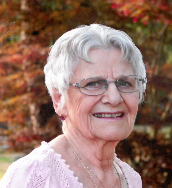 Avis de décès de Henrietta Helen Hellyer