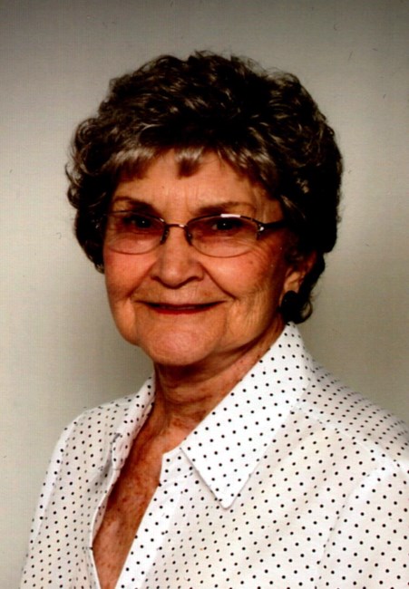 Obituary of Shirley Laurel Oestrike