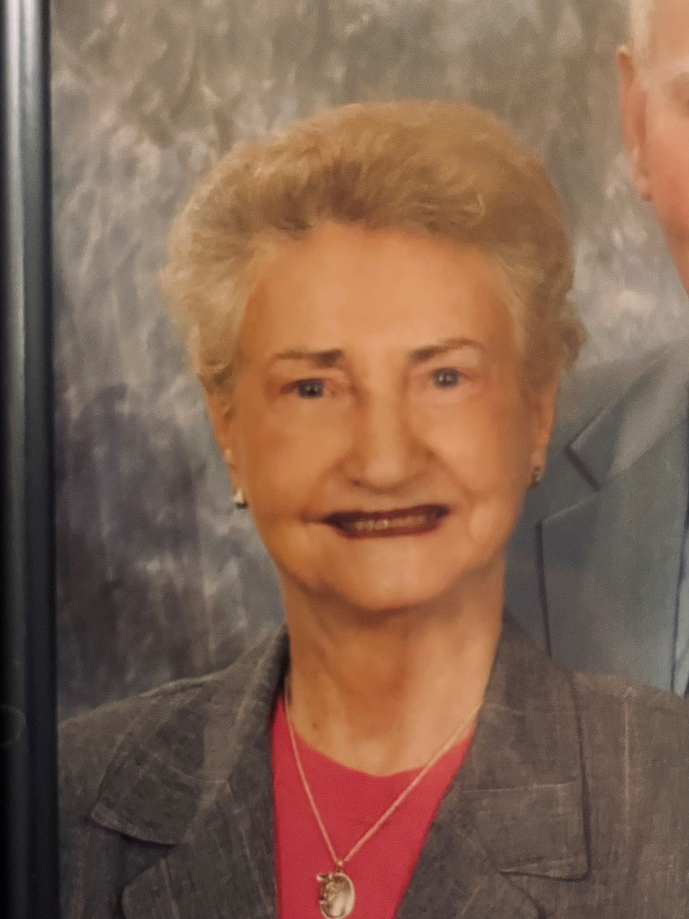 Obituary of Pauline Burks Logan