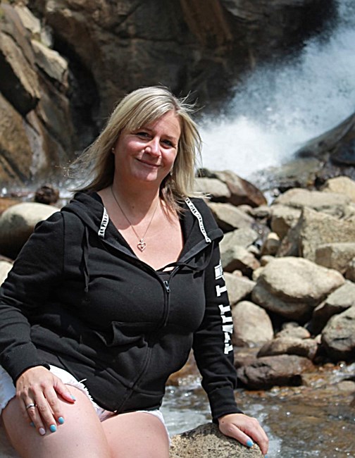 Obituary of Heather Anne Dickinson