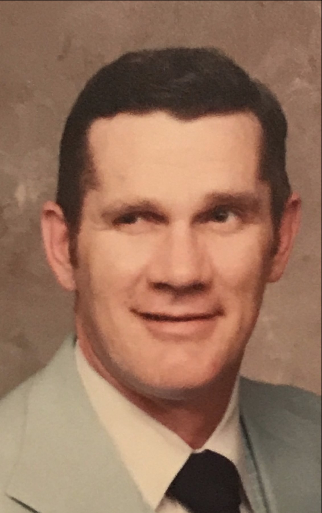 Obituary of Leonard "Sandy" L. McDowell