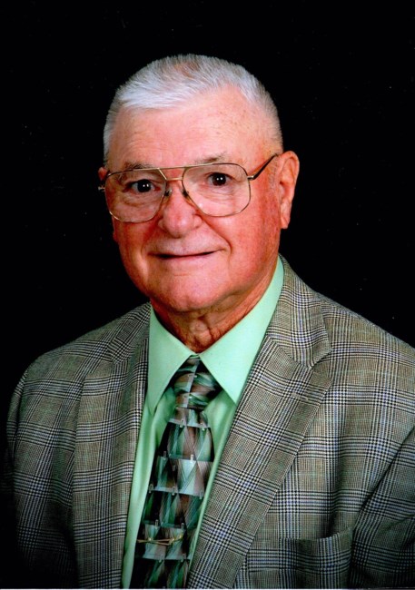 Obituary of Dowell Trice Wood