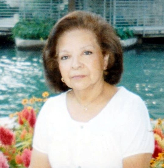 Obituary of Elida Magdalena Navarro