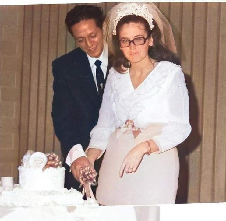 Obituary of Gloria Sue Castillo