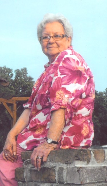 Obituary of Regina May Perry Bruce