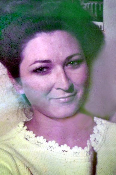 Obituary of Erin Lynn LaGrone