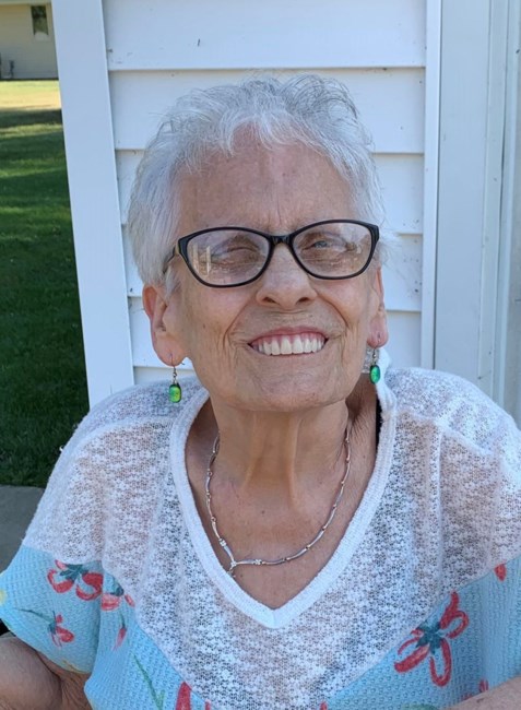 Obituary of Esther Muriel Knott