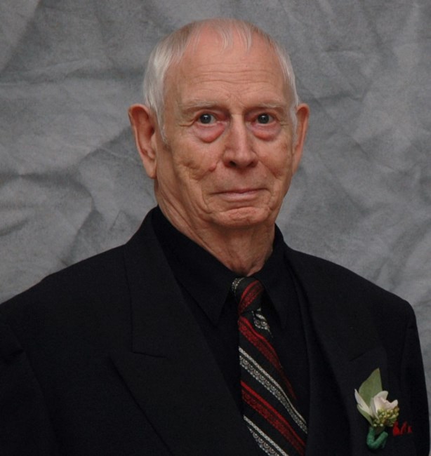 Obituary of Douglas Murray Picken
