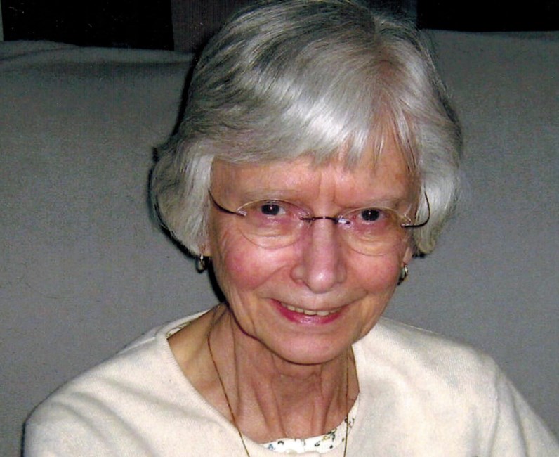 Obituary of Lois M. Gustafson