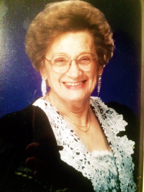 Obituary of Betty Christine Doyle Lewis