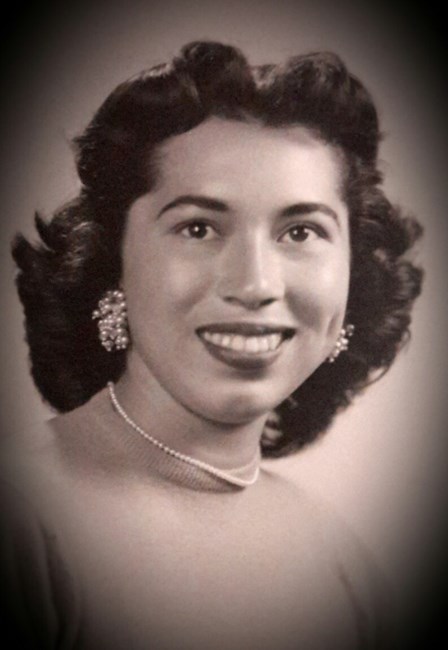 Obituary of Rose Marie Reyes