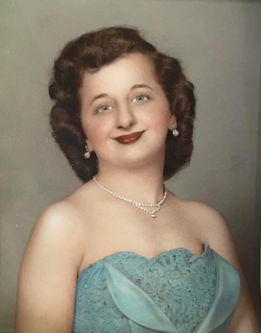 Obituary of Helena Deluca