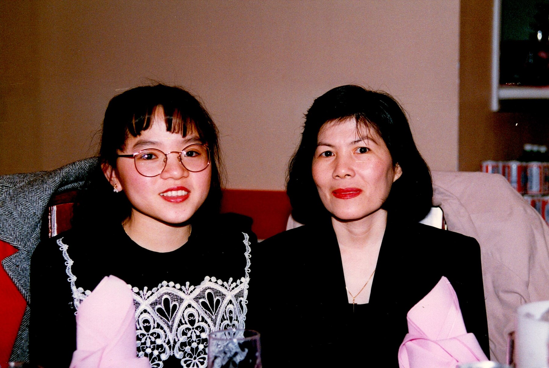 Obituary of Van Thi Hoang