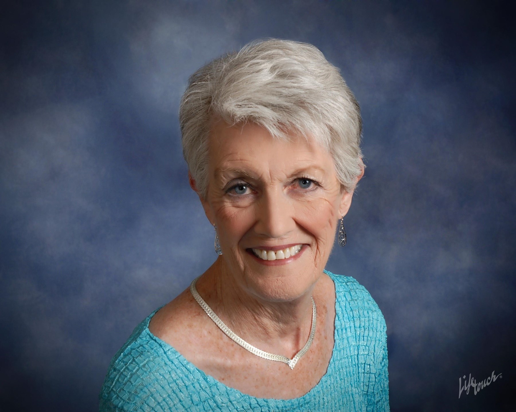 Obituario de Peg McNamara