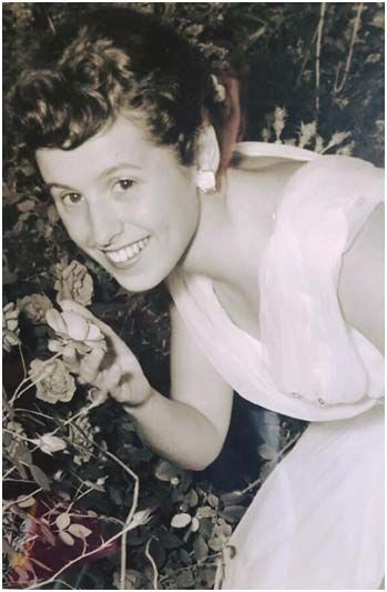 Avis de décès de Virginia "Ginnie" Lewis