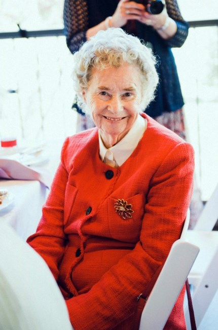 Obituary of Winnifred Weiss Stilwell