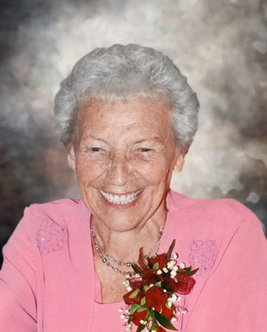 Obituario de Betty Anne Ross