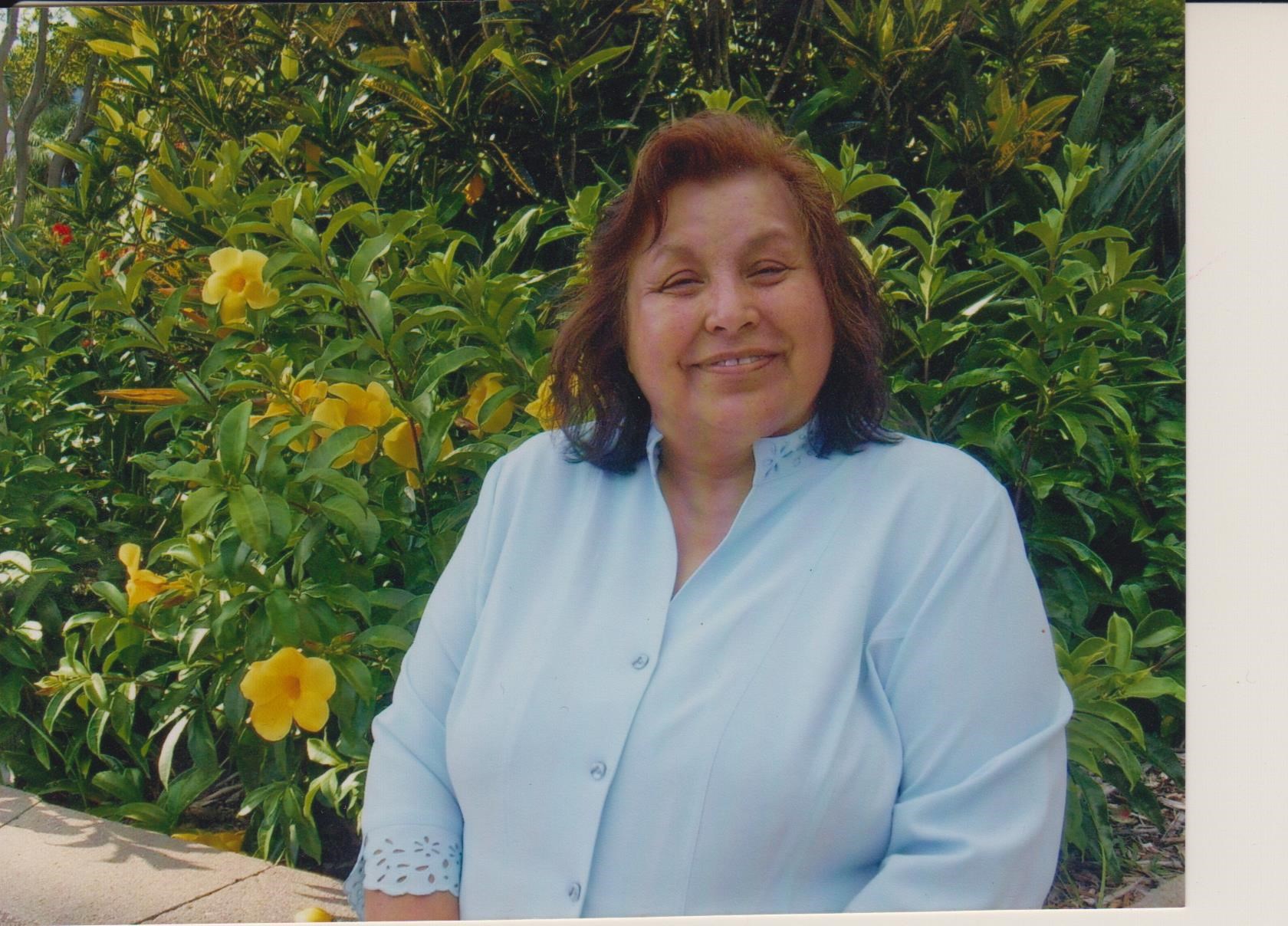 Obituario de Estella Lial