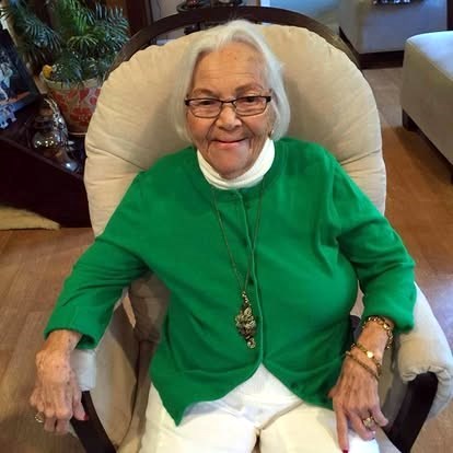 Obituary of Angela Roman Arroyo