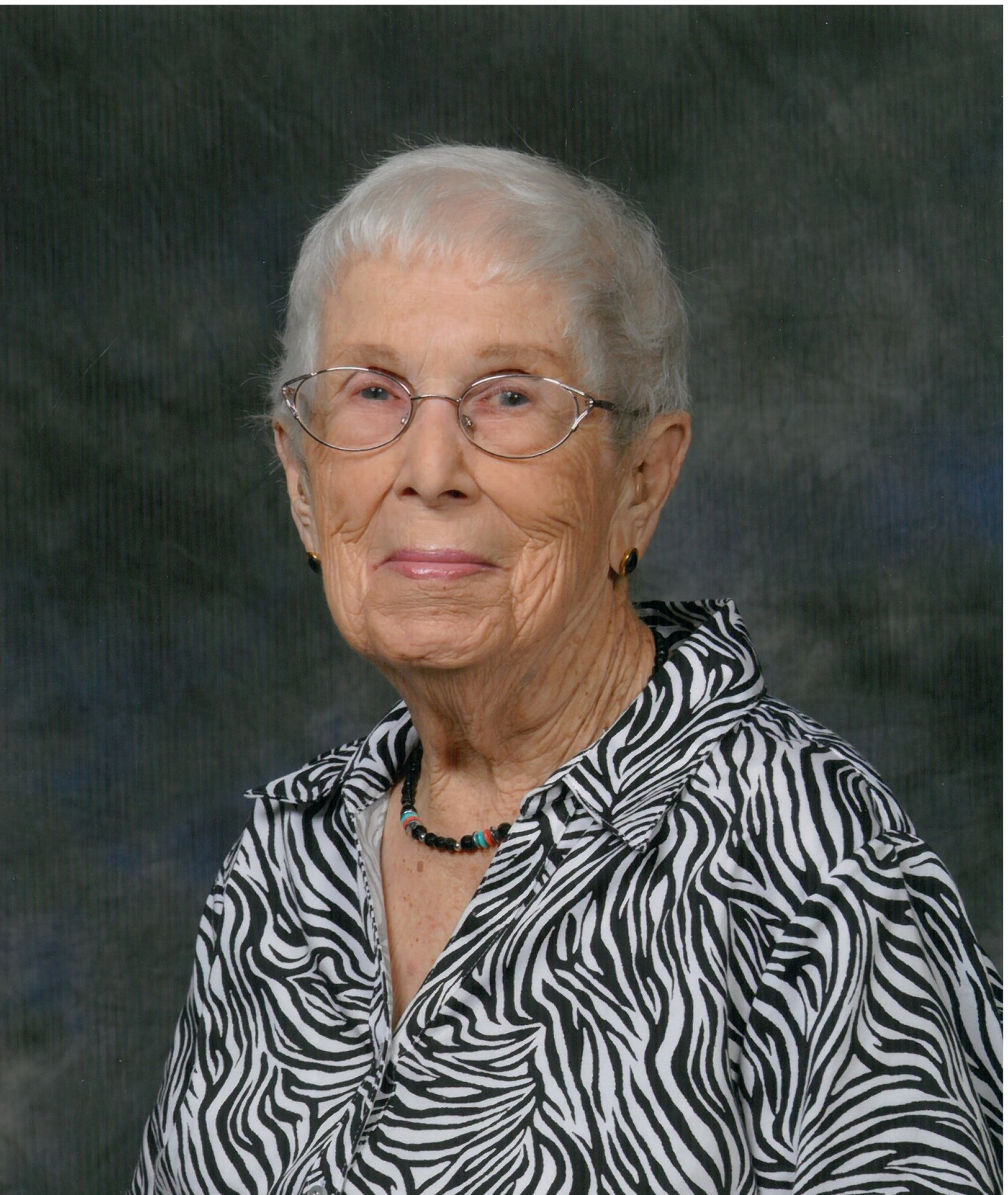 Obituary of Ruth E. Stoll