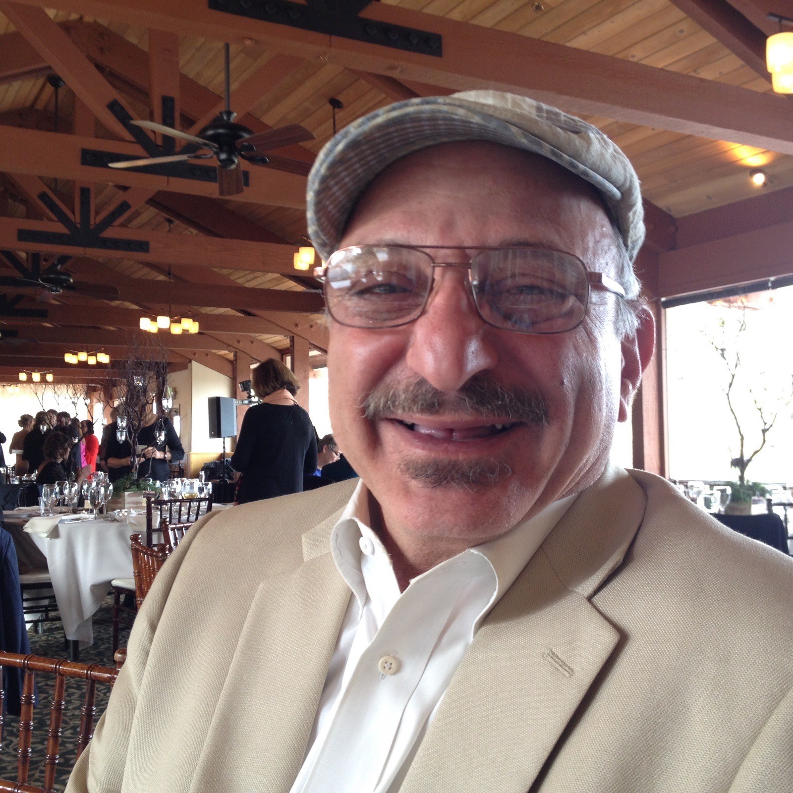 Obituario de Michael Paul Avedisian