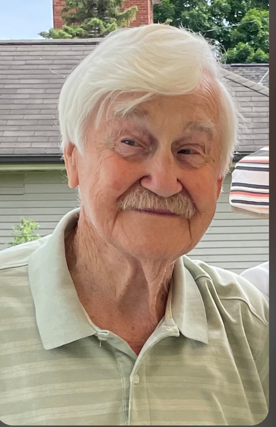 Obituary of Melvin Dale "Tom" Sneed