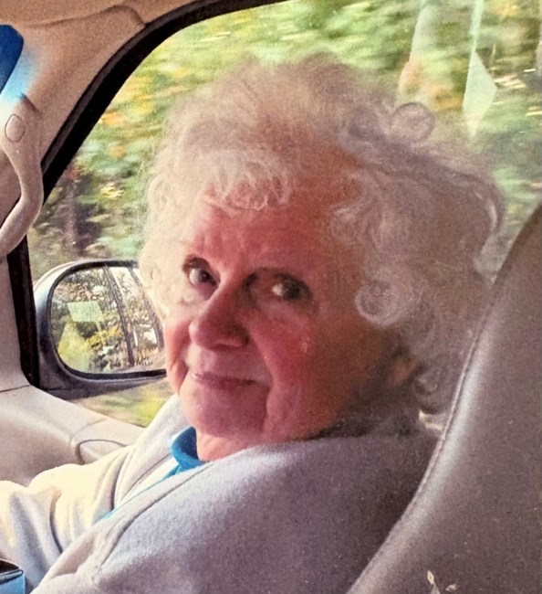 Obituario de Irene Elizabeth Grundy