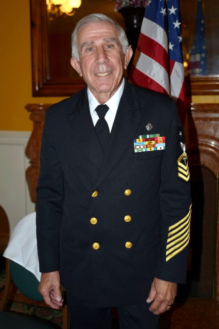 Obituary of Master Chief Max "Mike" Fox