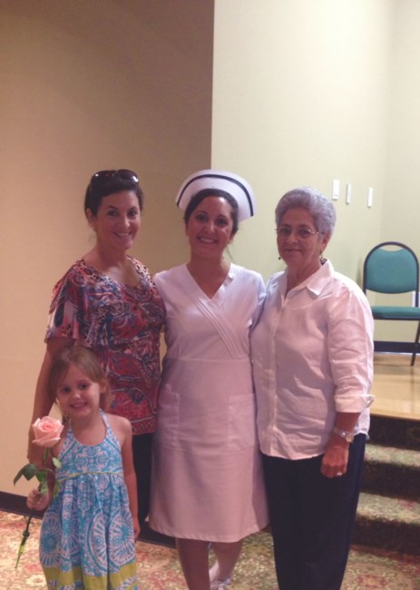 Obituario de Edelmira Mont