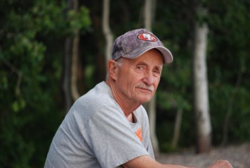 Obituary of Lund Duane Metcalf