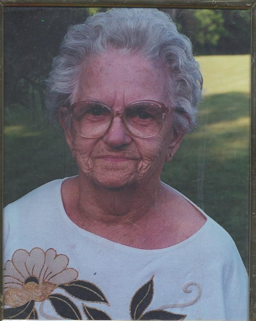 Obituary of Fern E Douglas