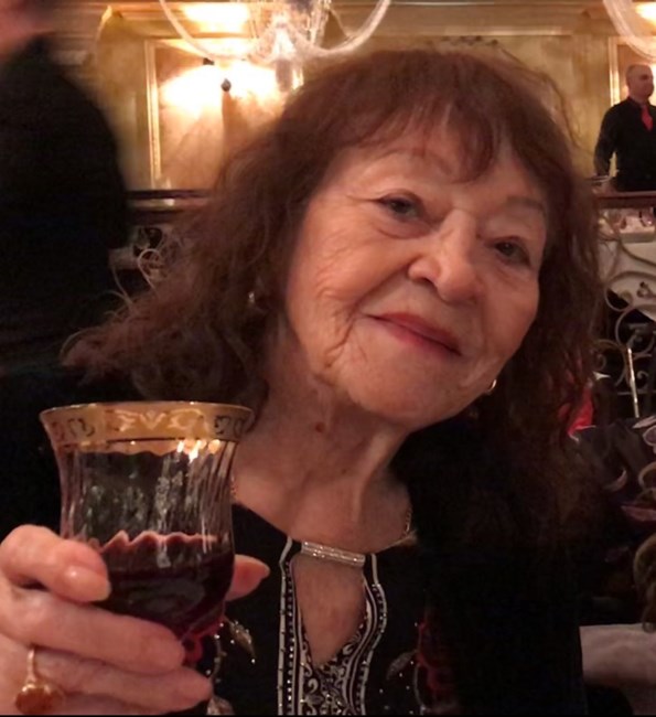 Obituary of Iris Falco