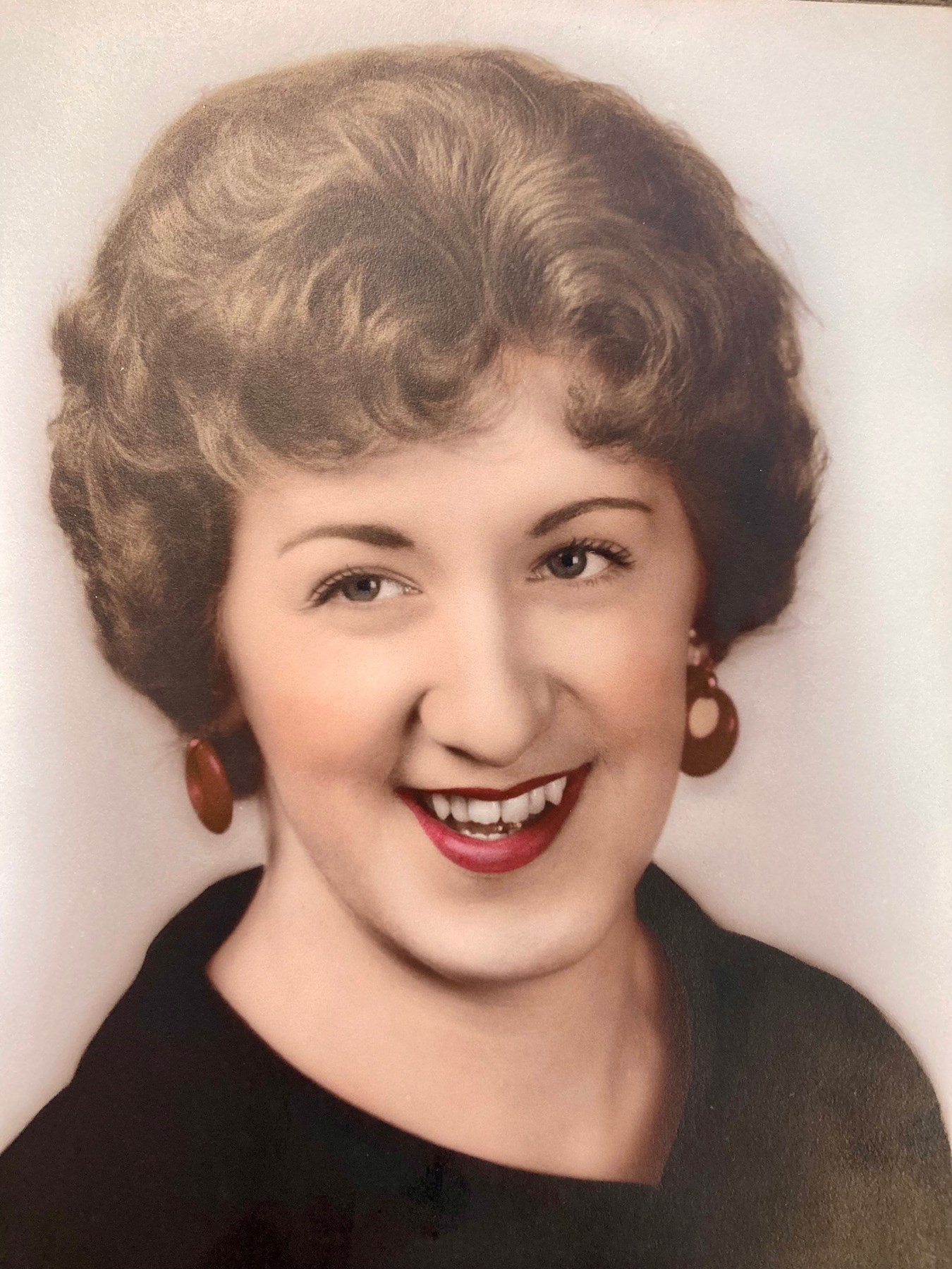 Obituary of Carolyn Ball Chesney